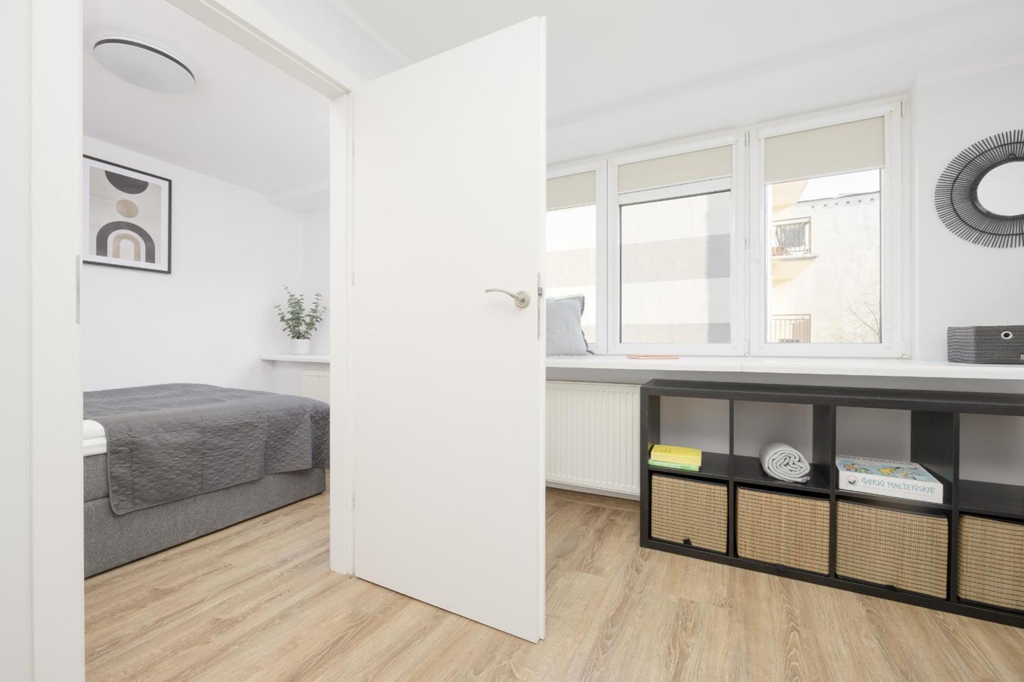 Elegant Grey Wspolna Srodmiescie In By Renters * Warsaw